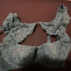 Victoria’s Secret Bra 34C NWT